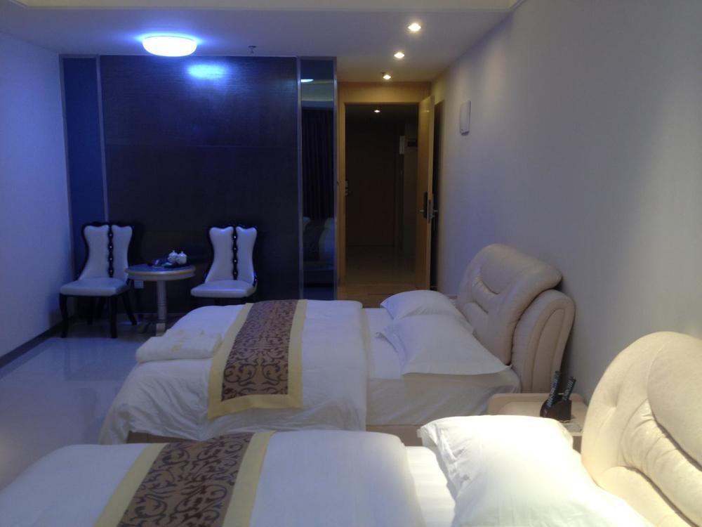 גואנגג'ואו Yichao Apartment Hotel מראה חיצוני תמונה